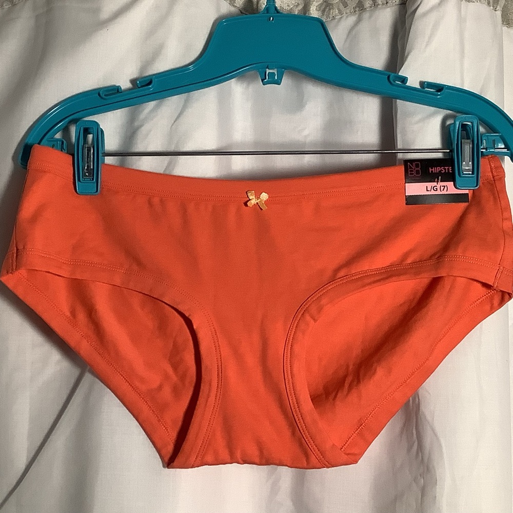 ⚡️B2🏷G1  NWT Women’s Fancy Coral Hipster